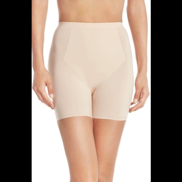 NEW‎ $52 Spanx Thinstincts Girl Shaper Shorts Small - Picture 3 of 12